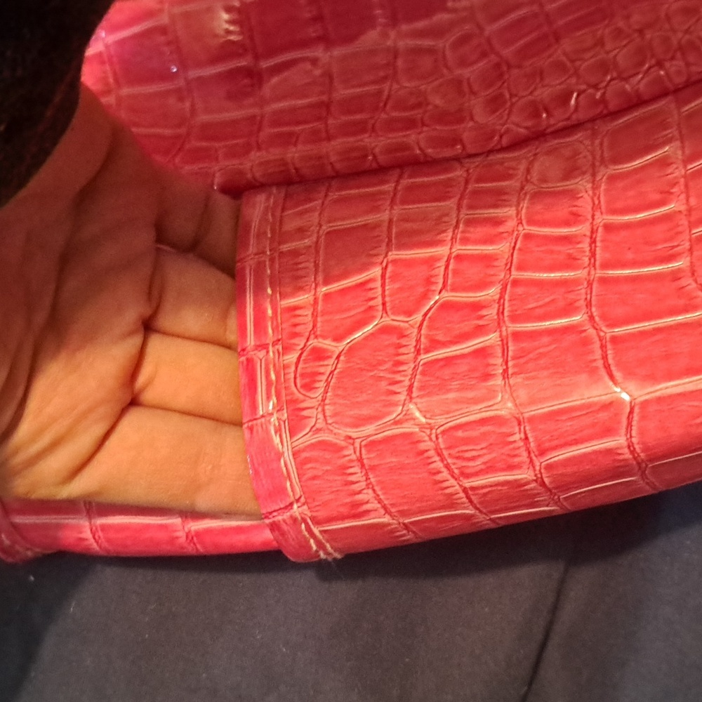 Pink Purse - Picture 6 of 9